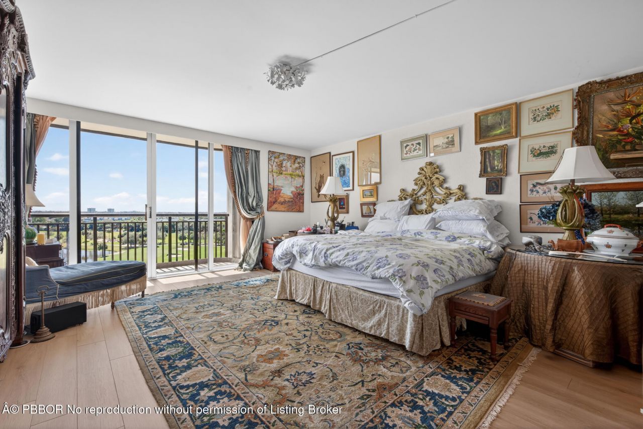 2427 Presidential Way, Unit APT 803, West Palm Beach, FL 33401 Photo