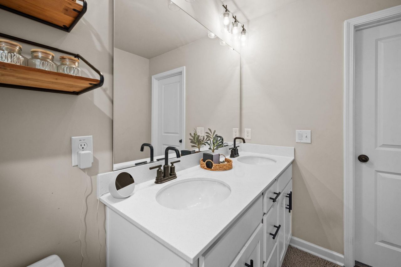 5333 Cardinal Crest Photo 22