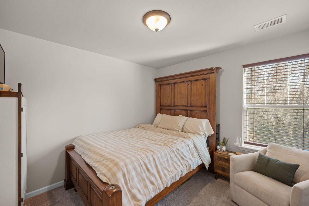 5333 Cardinal Crest Photo 24