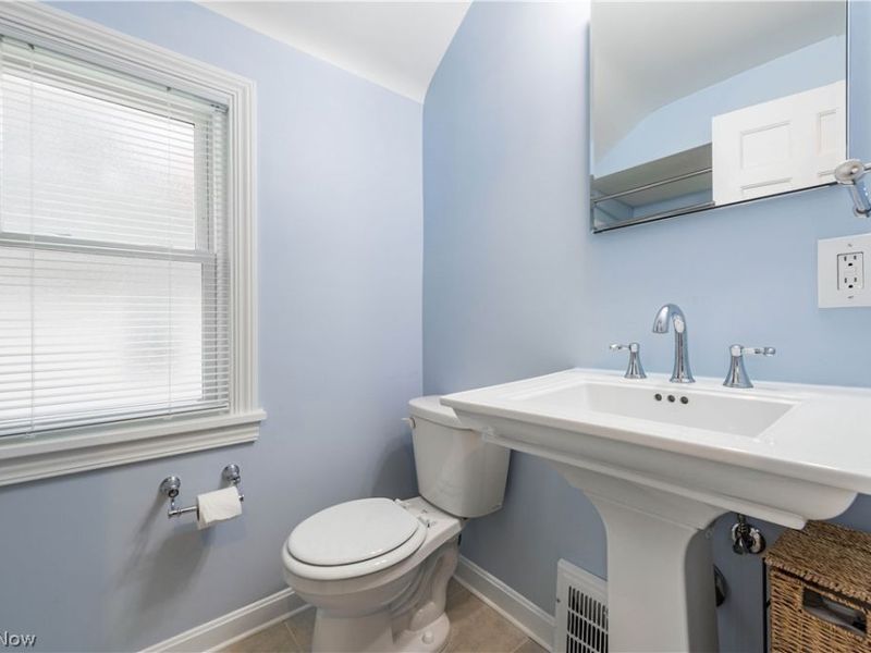 14414 Alger Road, Cleveland, OH 44111 Photo 13