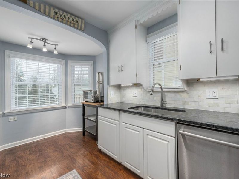 14414 Alger Road, Cleveland, OH 44111 Photo 9