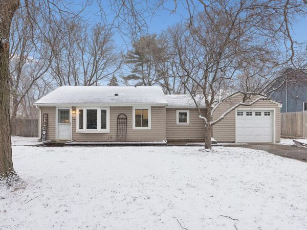 417 105th Lane NW, Coon Rapids, MN 55448