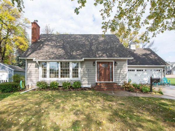 521 7th Avenue NE, Waseca, MN 56093