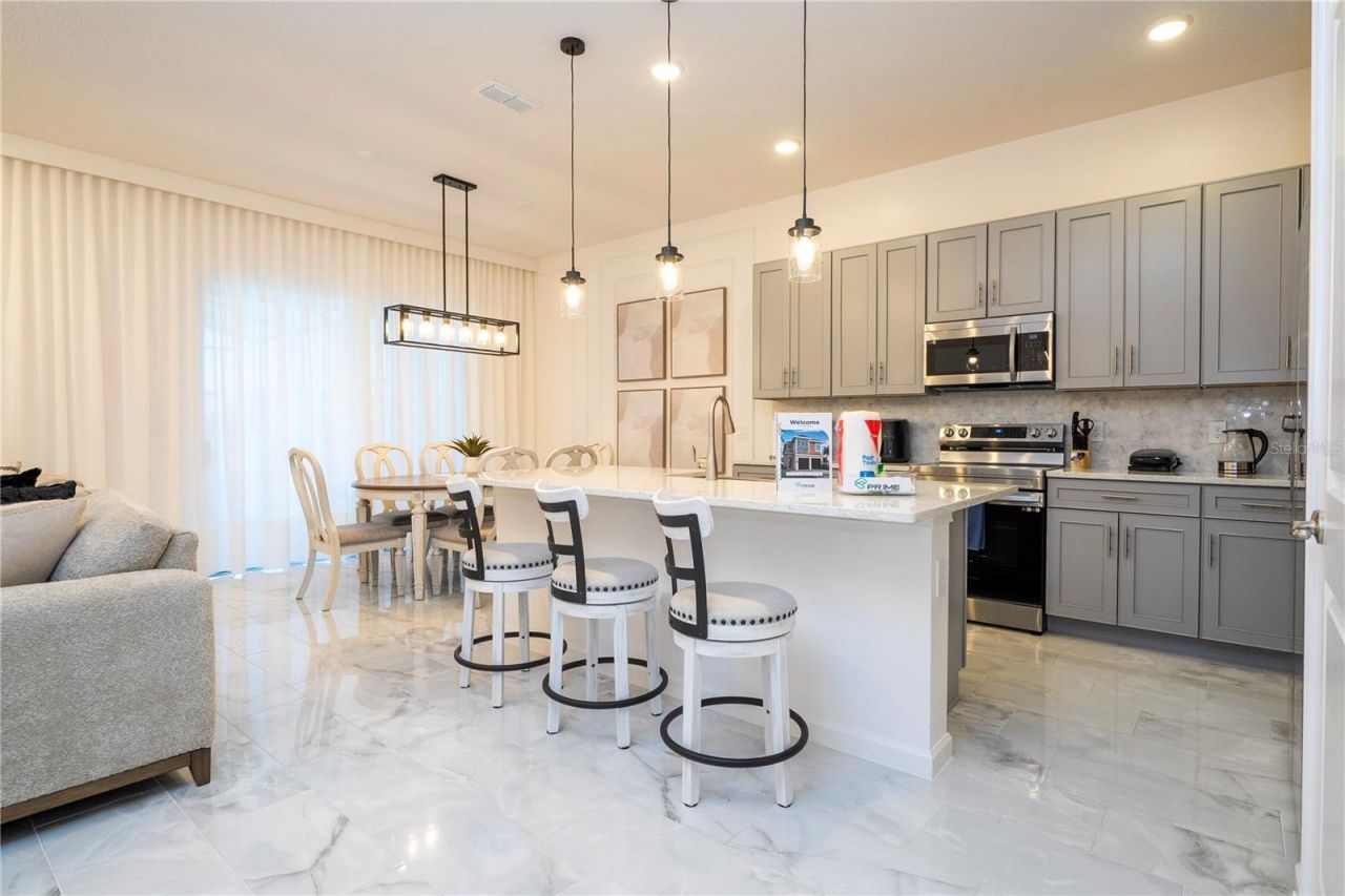 5860 High Seas Drive, Orlando, FL 32821 Photo