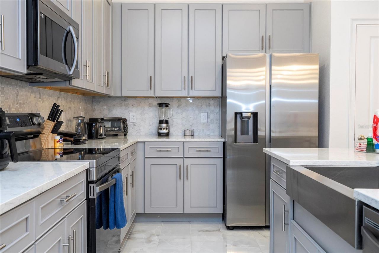 5860 High Seas Drive, Orlando, FL 32821 Photo