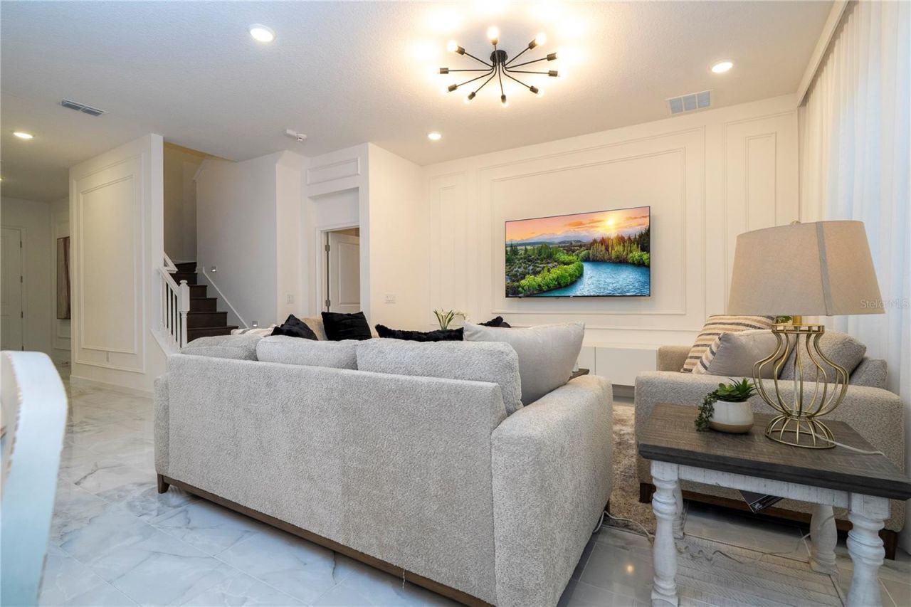 5860 High Seas Drive, Orlando, FL 32821 Photo