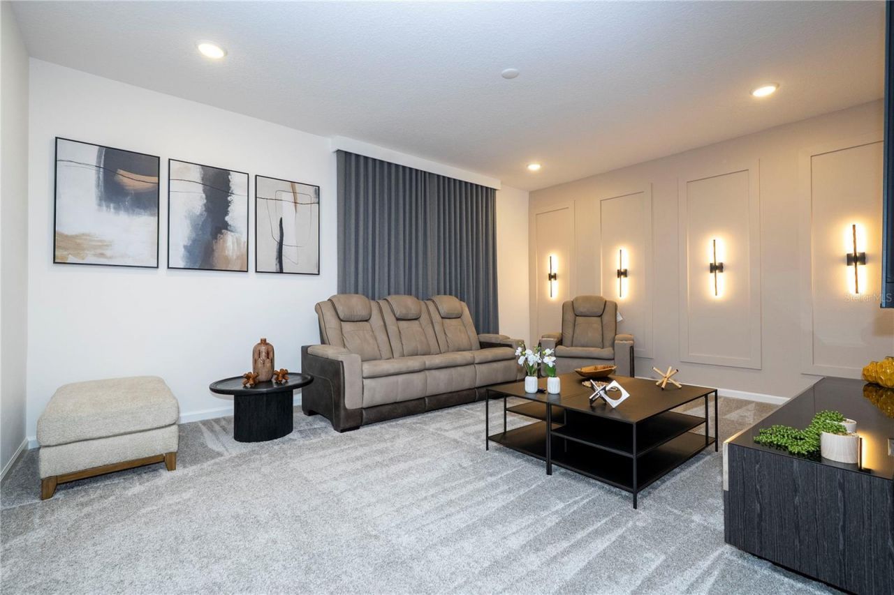 5860 High Seas Drive, Orlando, FL 32821 Photo