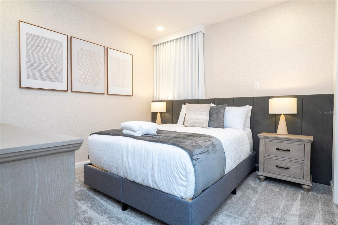 5860 High Seas Drive, Orlando, FL 32821 Photo