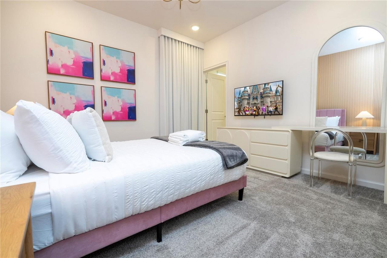 5860 High Seas Drive, Orlando, FL 32821 Photo