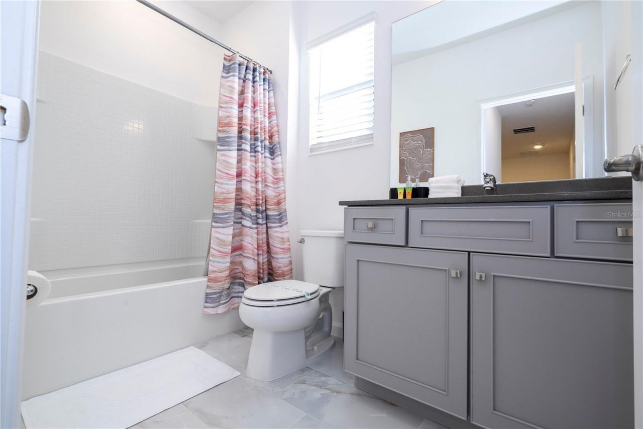 5860 High Seas Drive, Orlando, FL 32821 Photo