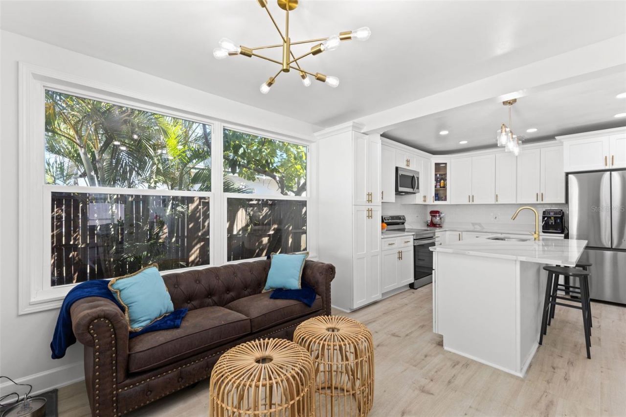 6419 43rd Avenue N, Kenneth City, FL 33709 Photo