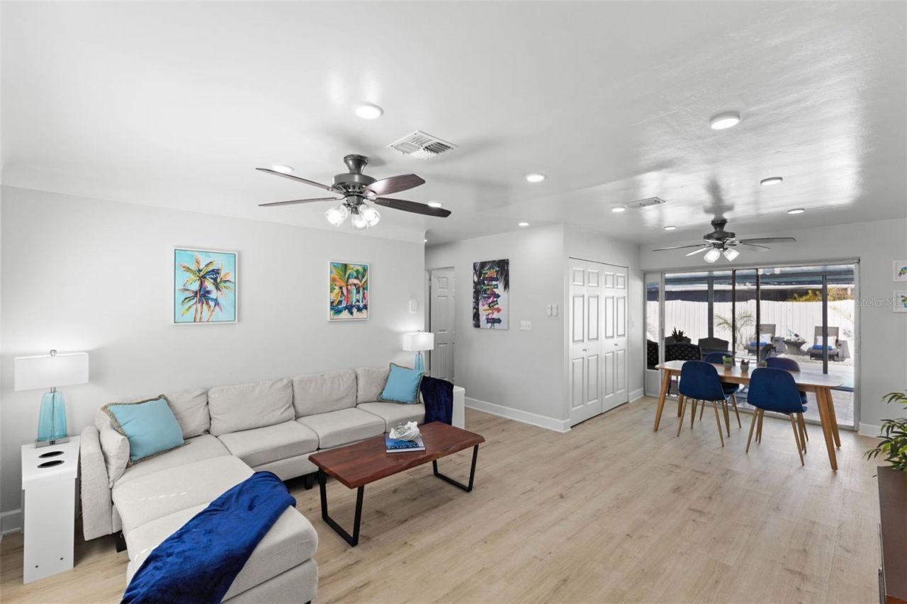 6419 43rd Avenue N, Kenneth City, FL 33709 Photo