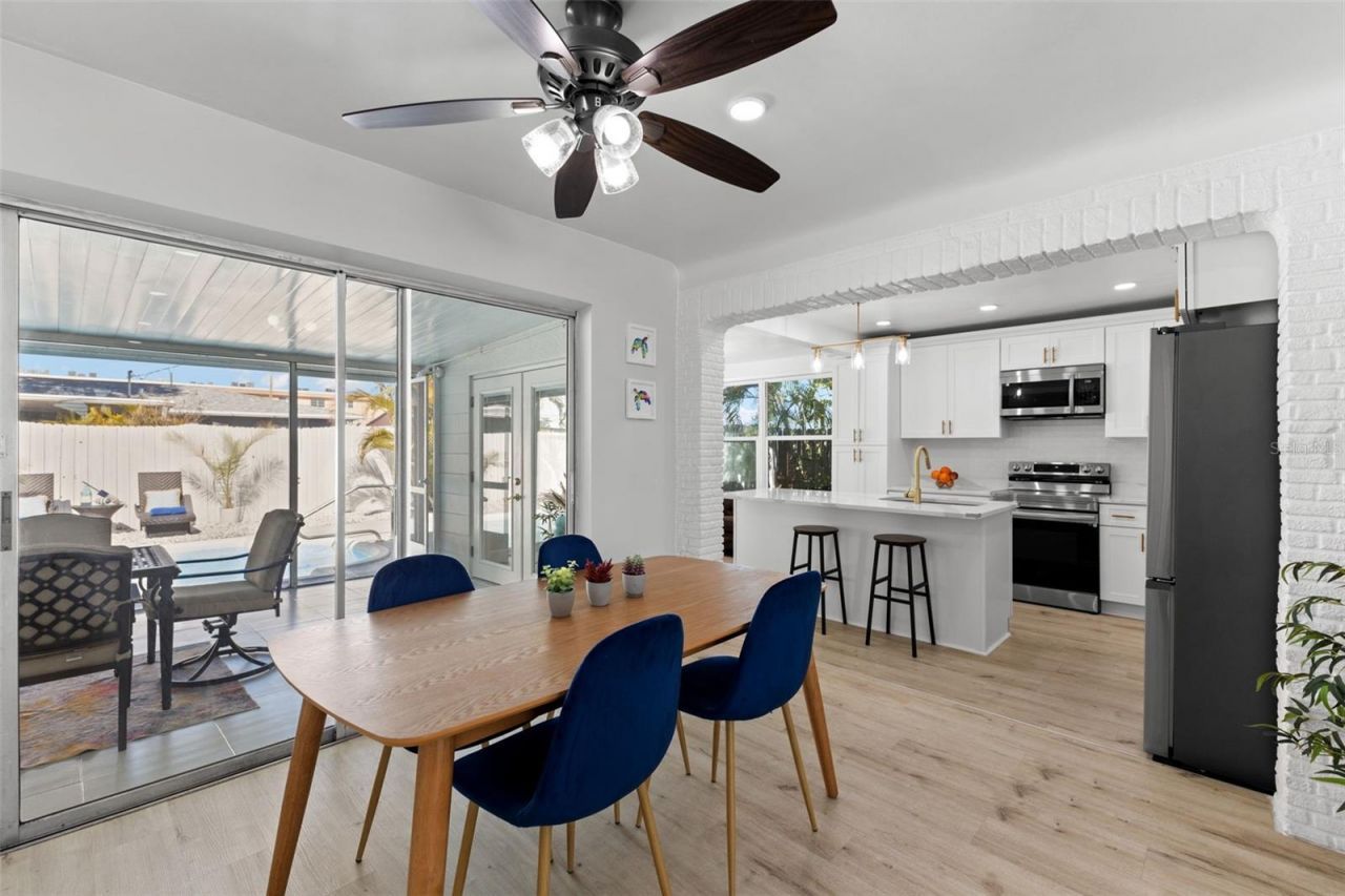 6419 43rd Avenue N, Kenneth City, FL 33709 Photo