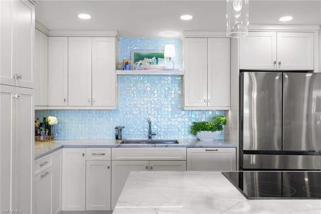 2800 Gulf Shore Blvd N, Unit 305, Naples, FL 34103 Photo