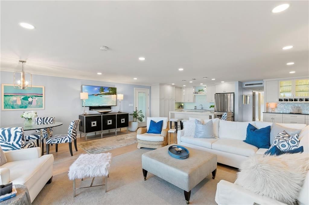 2800 Gulf Shore Blvd N, Unit 305, Naples, FL 34103 Photo