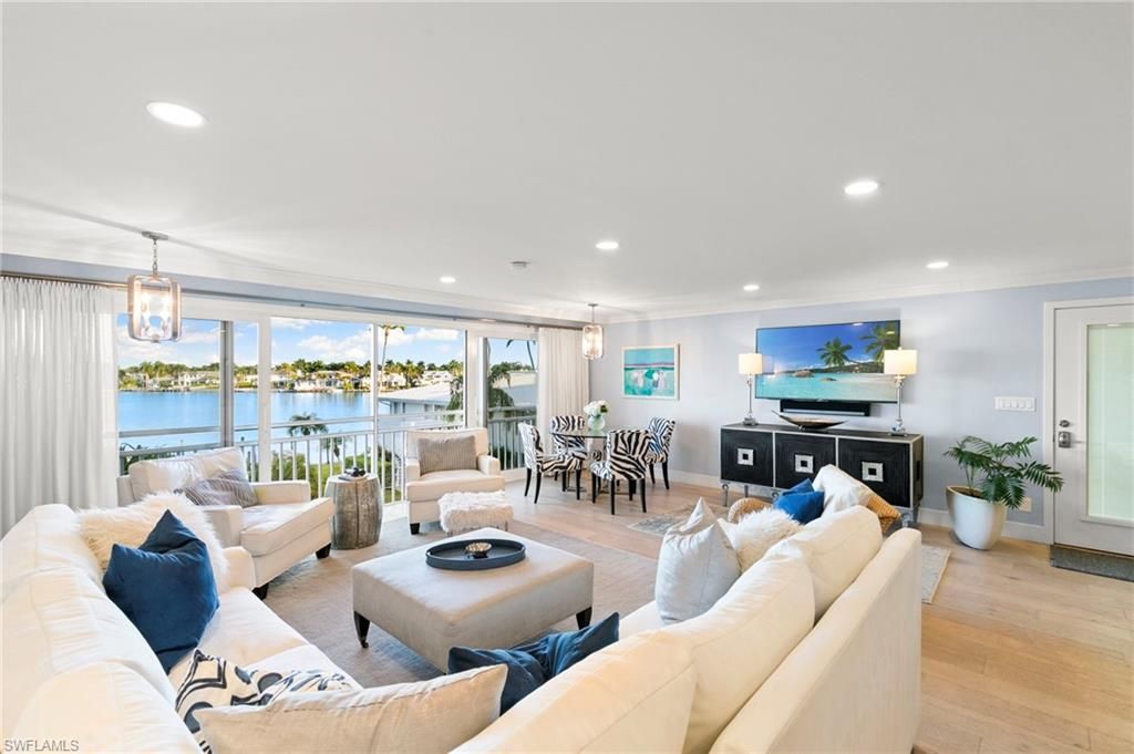 2800 Gulf Shore Blvd N, Unit 305, Naples, FL 34103 Photo