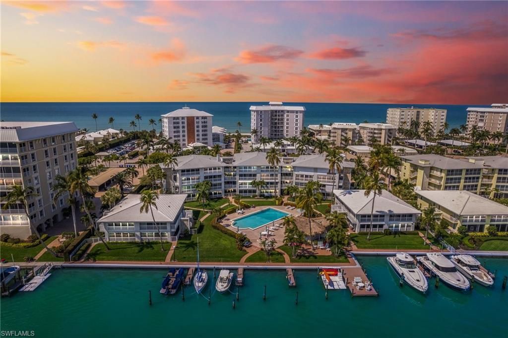 2800 Gulf Shore Blvd N, Unit 305, Naples, FL 34103 Photo