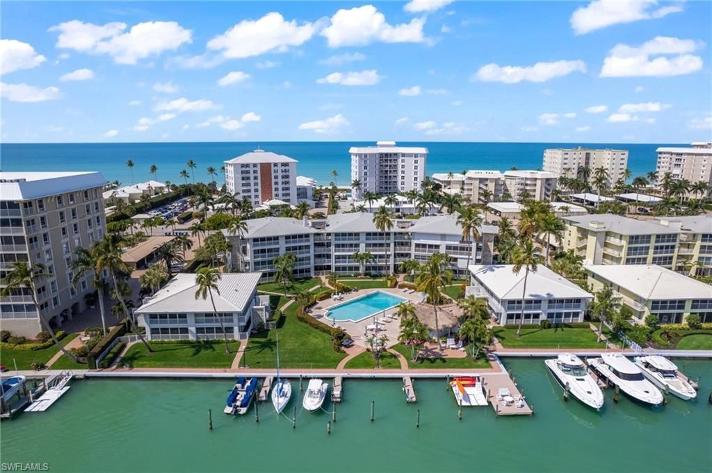 2800 Gulf Shore Blvd N, Unit 305, Naples, FL 34103 Photo