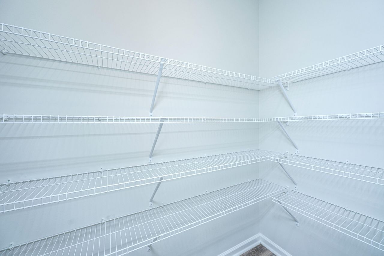 299 W Bradford Pointe Drive Photo 11