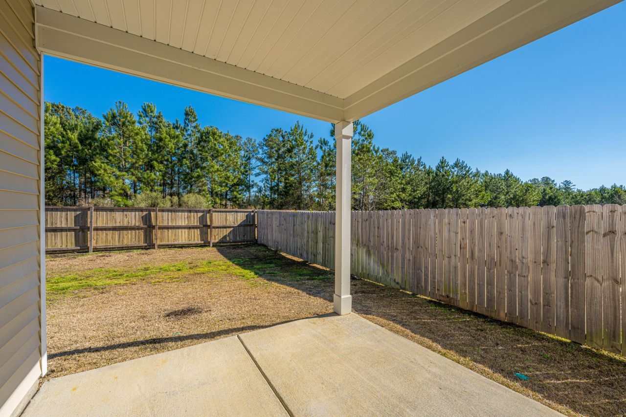 299 W Bradford Pointe Drive Photo 17