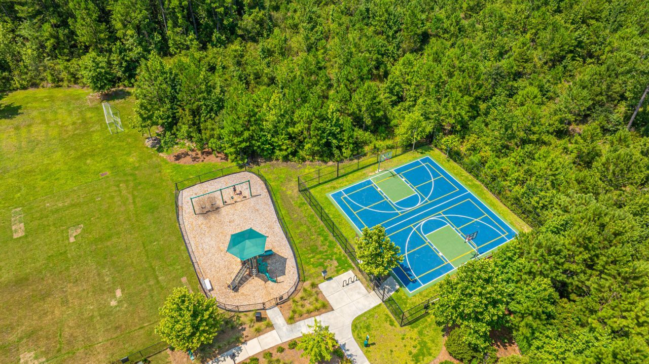 299 W Bradford Pointe Drive Photo 42