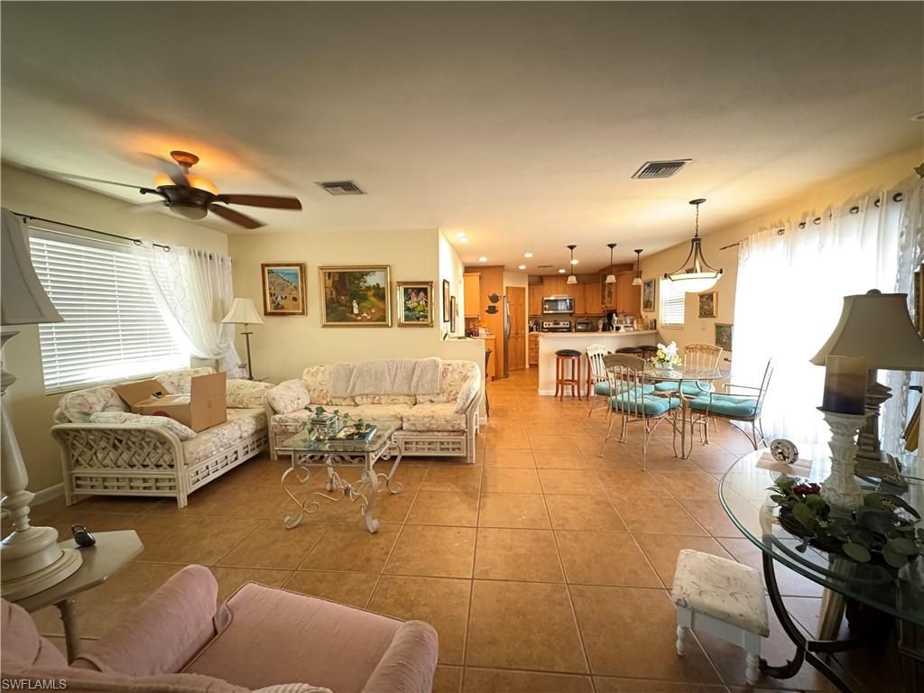 1109 SE 35th Ter, Cape Coral, FL 33904 Photo