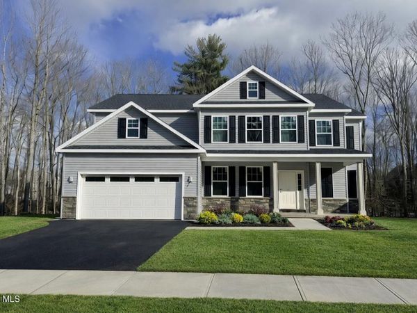 3 Balsam Court, Ballston Lake, NY 12019