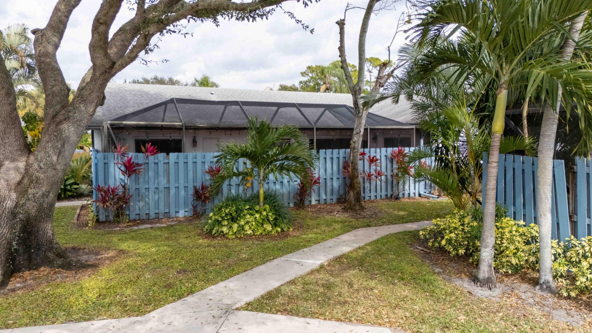 803 Timberlane Circle, Greenacres, FL 33463 Main Photo