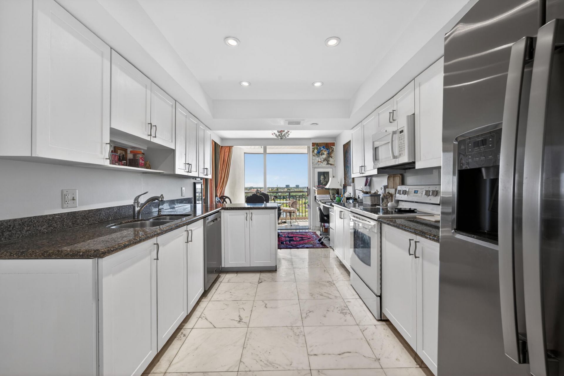 2427 Presidential Way, Unit 803, West Palm Beach, FL 33401 Photo