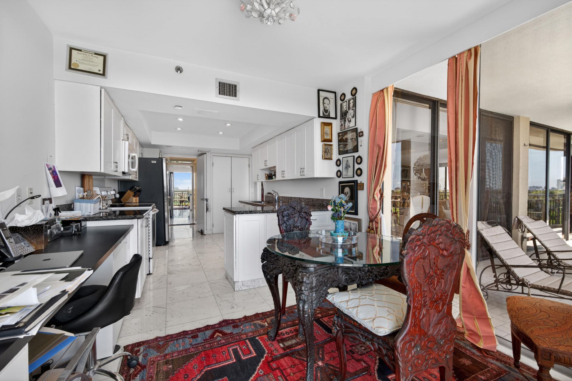 2427 Presidential Way, Unit 803, West Palm Beach, FL 33401 Photo