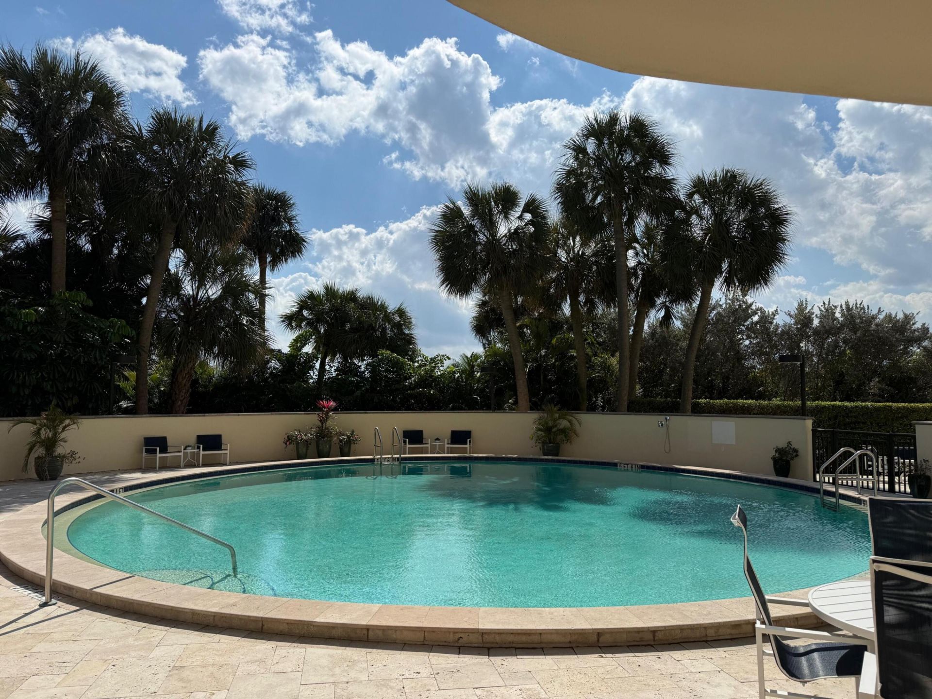 2427 Presidential Way, Unit 803, West Palm Beach, FL 33401 Photo