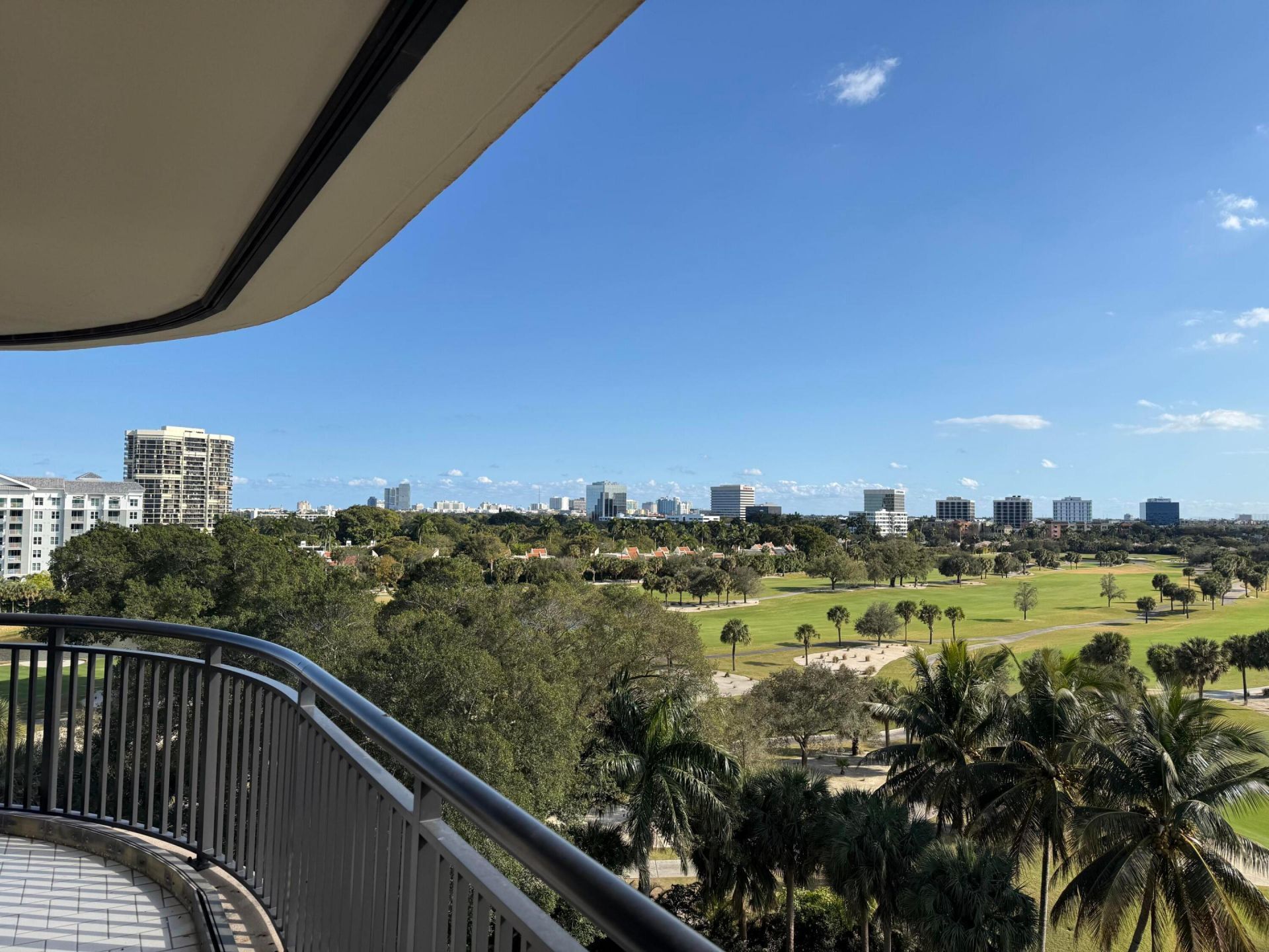 2427 Presidential Way, Unit 803, West Palm Beach, FL 33401 Photo