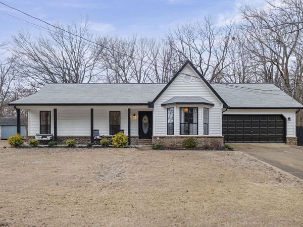 65 FLEMING AVE, Atoka, TN 38004