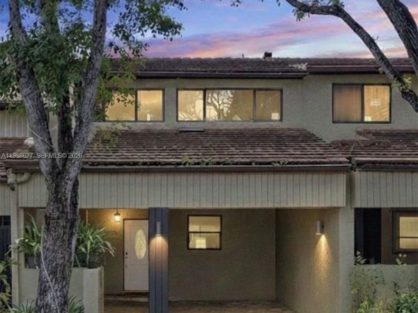 3831 Estepona Ave , Unit 11-D-2, Doral, FL 33178