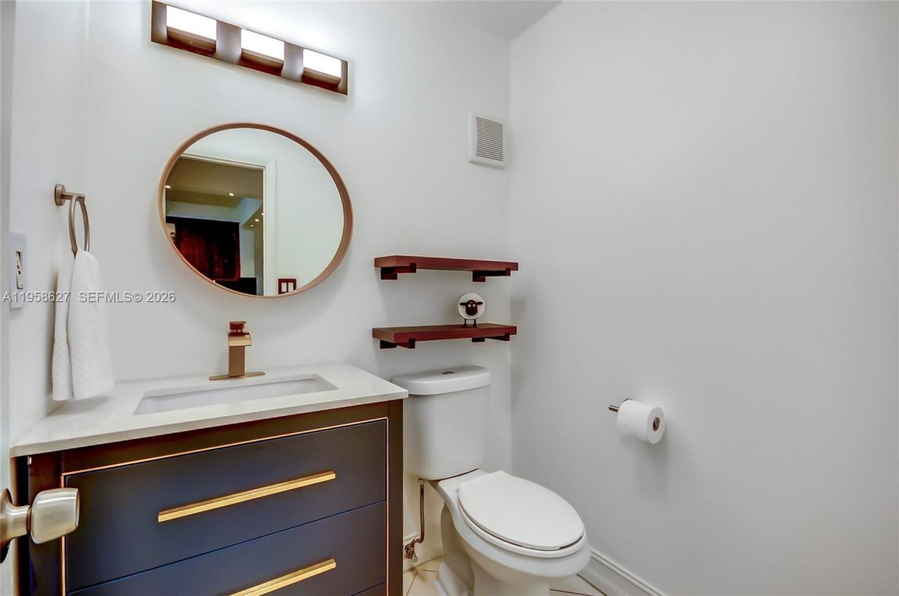 3831 Estepona Ave , Unit 11-D-2, Doral, FL 33178 Photo