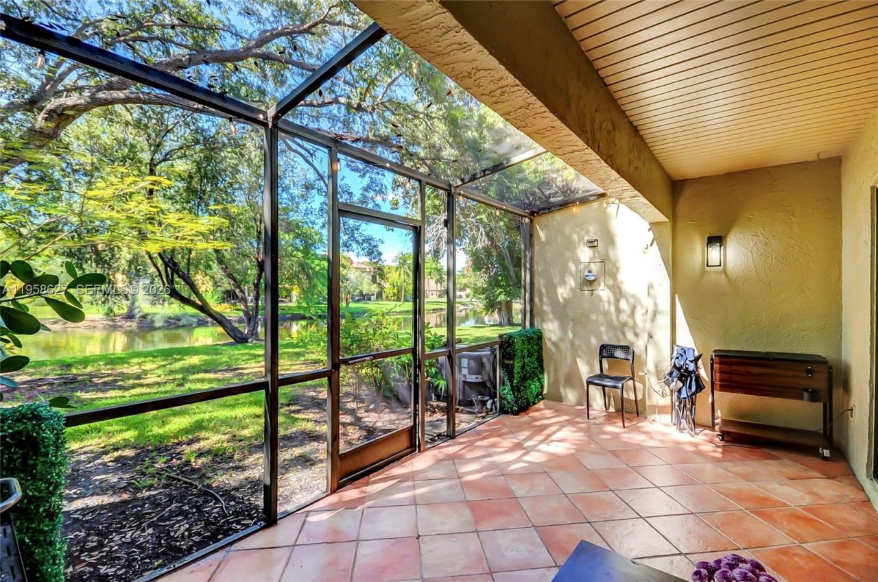 3831 Estepona Ave , Unit 11-D-2, Doral, FL 33178 Photo