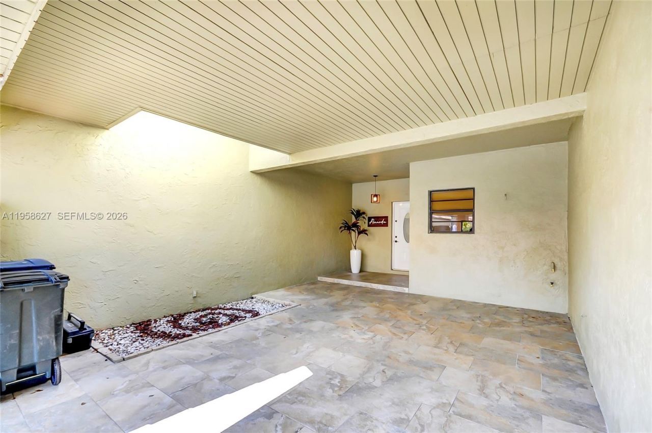 3831 Estepona Ave , Unit 11-D-2, Doral, FL 33178 Photo