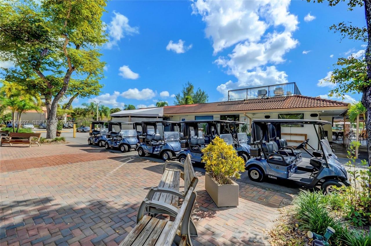 3831 Estepona Ave , Unit 11-D-2, Doral, FL 33178 Photo