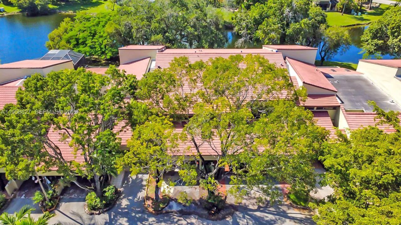 3831 Estepona Ave , Unit 11-D-2, Doral, FL 33178 Photo