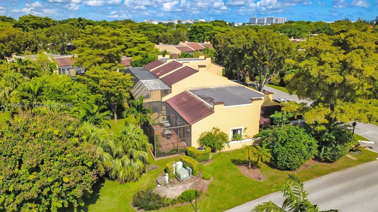 3831 Estepona Ave , Unit 11-D-2, Doral, FL 33178 Photo