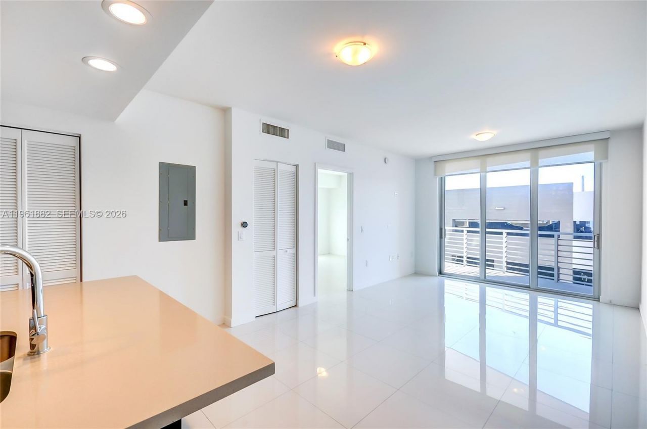 7661 NW 107th Ave , Unit 506, Doral, FL 33178 Photo