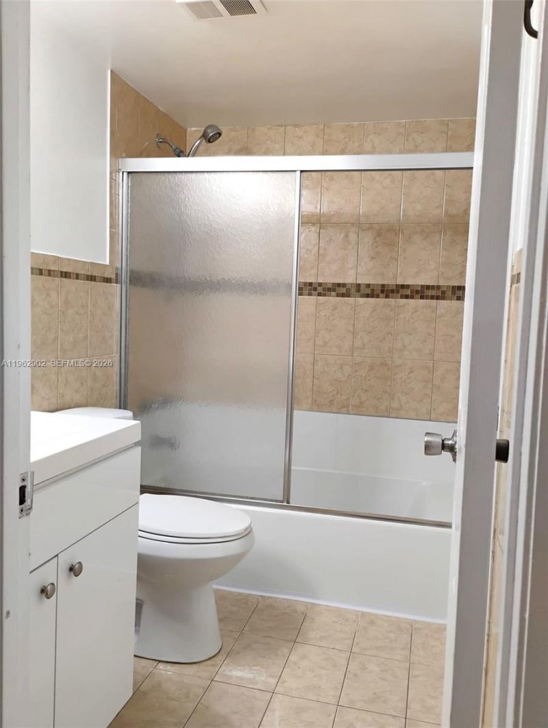 8520 SW 212th St, Unit 306, Cutler Bay, FL 33189 Photo