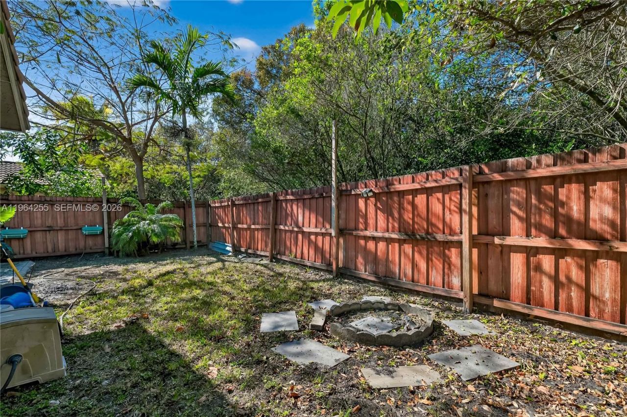 160 SW 206th Ave, Pembroke Pines, FL 33029 Photo