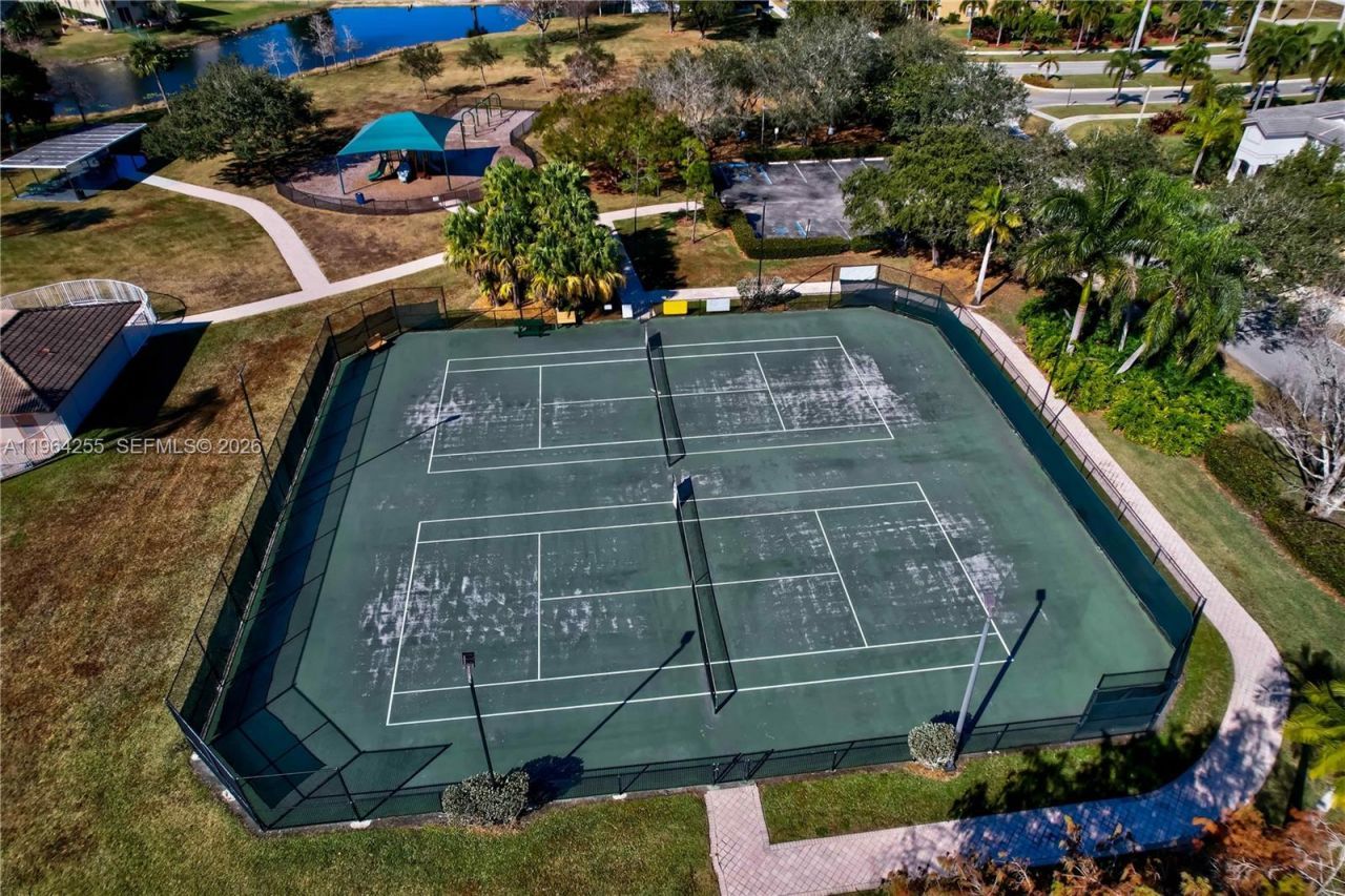 160 SW 206th Ave, Pembroke Pines, FL 33029 Photo