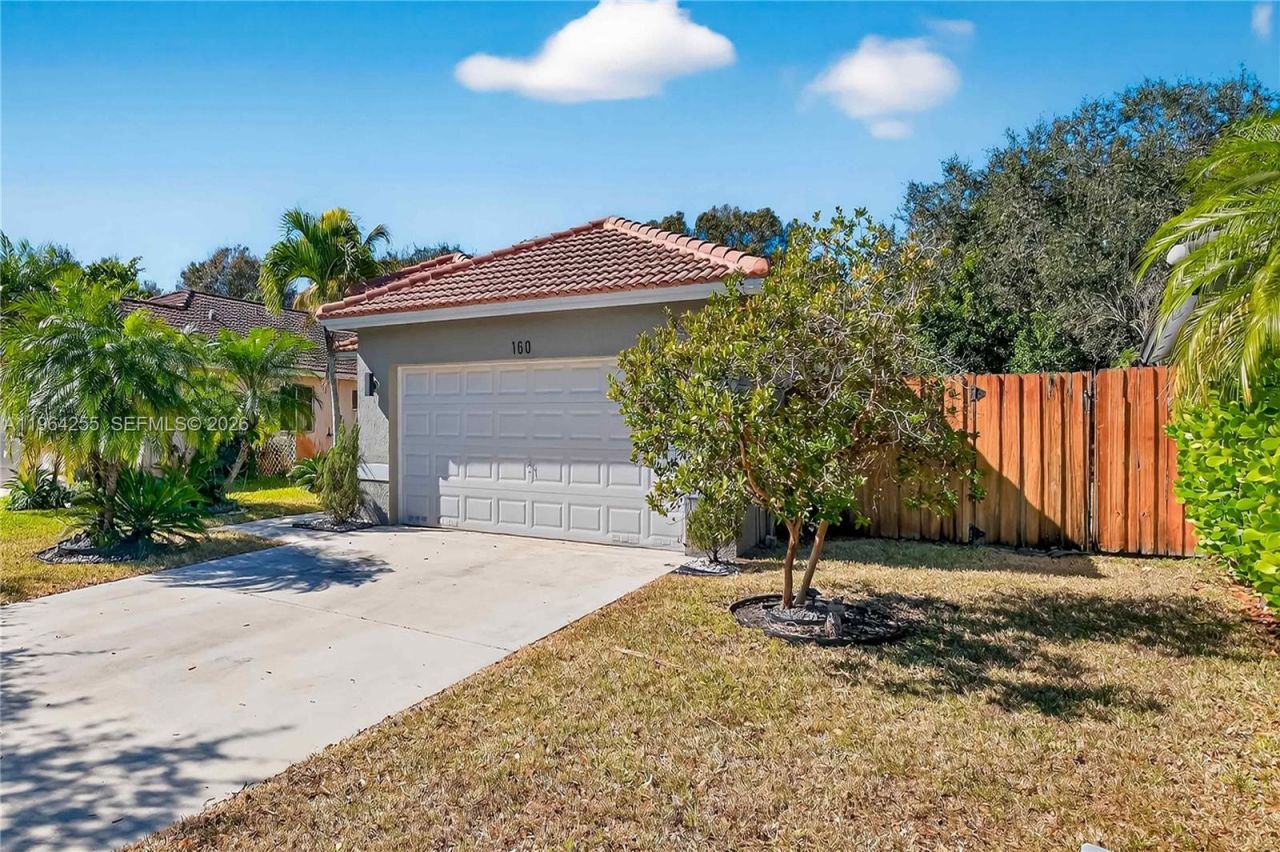 160 SW 206th Ave, Pembroke Pines, FL 33029 Photo