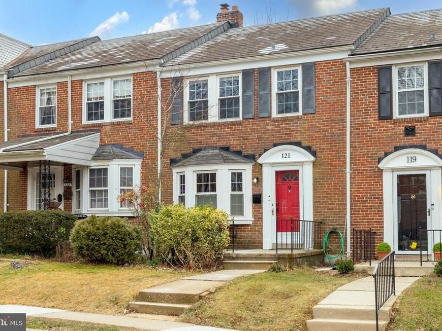121 Hopkins Road, Baltimore, MD 21212 Main Photo