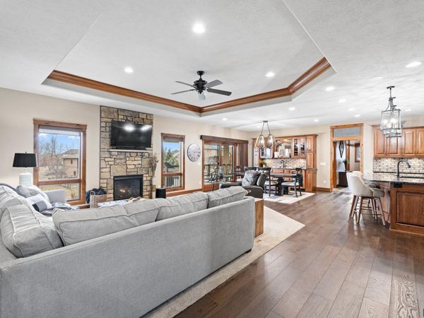 6300 S Hemingstone Trl, Sioux Falls, SD 57108