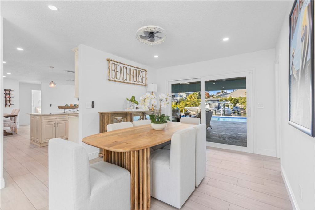 8 Seahorse Lane, Vero Beach, FL 32960 Photo