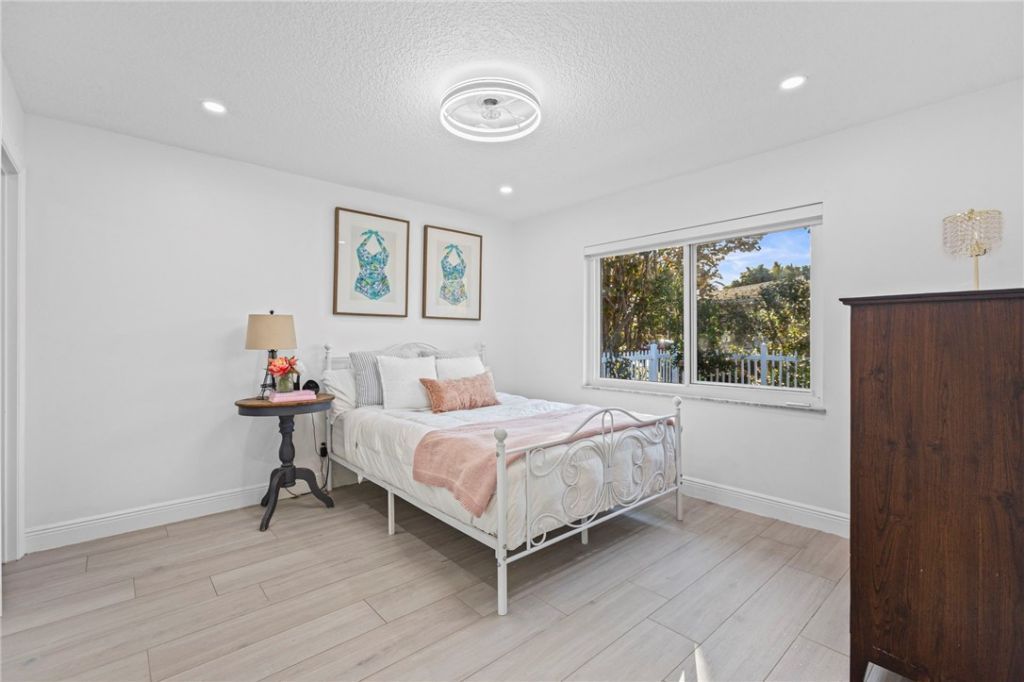 8 Seahorse Lane, Vero Beach, FL 32960 Photo