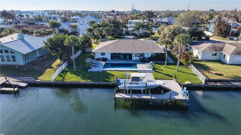 8 Seahorse Lane, Vero Beach, FL 32960 Photo